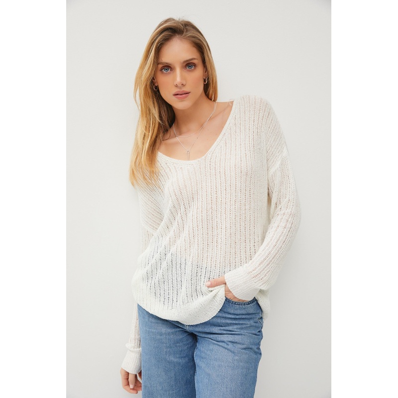 White Knit V-Neck Long Sleeve Top