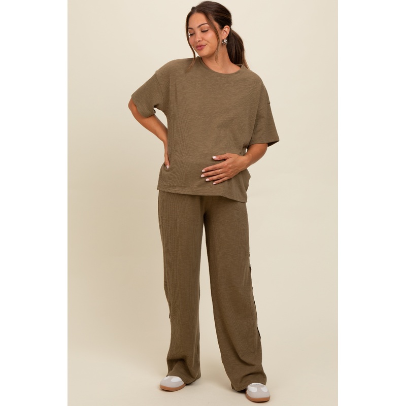 Olive Textured Knit Oversized Tee And Pants Maternity Set